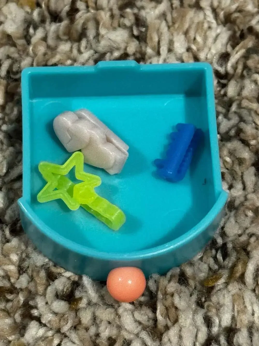 48 PC LOL Surprise Shine On Salon & Spa  Lot incomplete or replacement pieces
